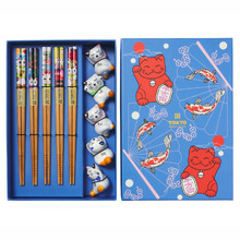 5 Pair Bamboo Chopsticks with Lucky Cat Rests Gift Set